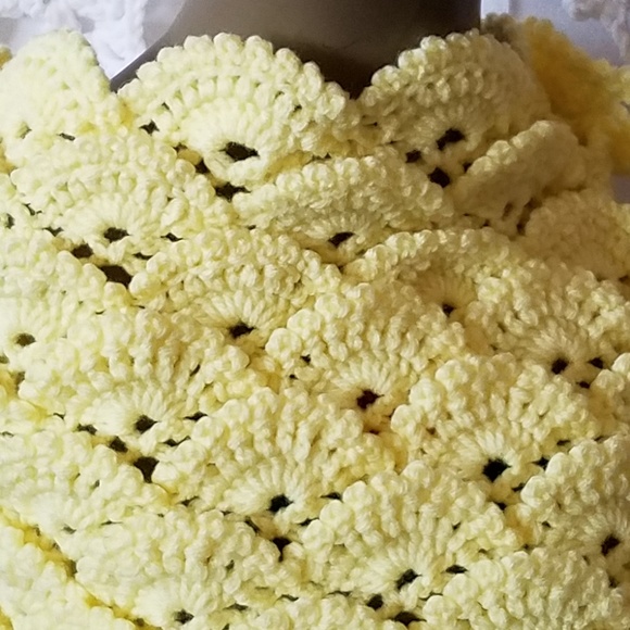 Crochet, Ascot, Scarf, Cowl - Picture 7 of 8